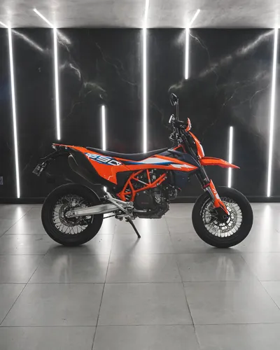 Ktm 690 Smc R 2024