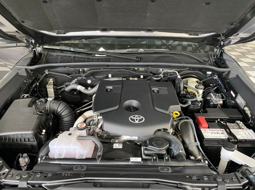 Imagen 12 de 14 de Toyota Hilux