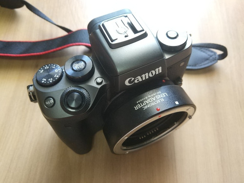 Câmera Digital Mirrorless Canon Eos M5 - Venda Ou Troca