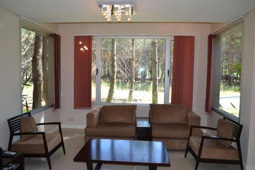 Imagen 5 de 15 de Casa En Venta - 6 Ambientes - La Herradura