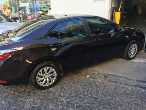 Toyota Corolla 2017 1.8 Xli Cvt 140cv