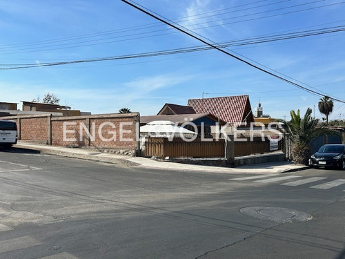 Terreno Con Casa En Magisterio
