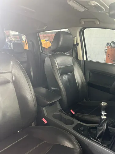 Ford Ranger 2014