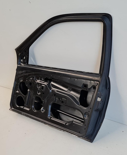 Imagem 4 de 10 de Porta Direita Fiat Palio 2004 A 2016 E Strada 2006 A 2013