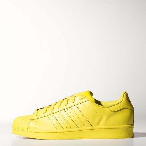 tenis adidas color amarillo