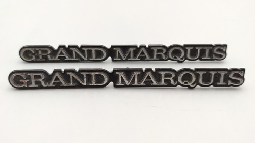 Emblemas Grand Marquis Laterales Originales Par Auto Clasico