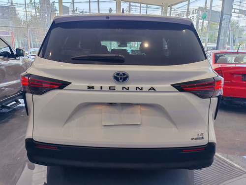Toyota Sienna Híbrido 2022