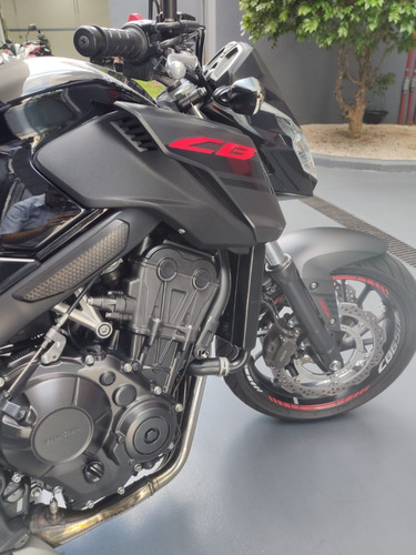 Imagem 6 de 10 de Cb 650f - 2019
