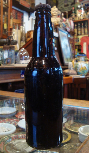 Antigua Botella De Cerveza (sin Etiqueta) (llena). 28133