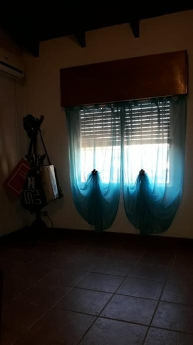 Imagen 8 de 9 de Chalet En Venta En Burzaco Este