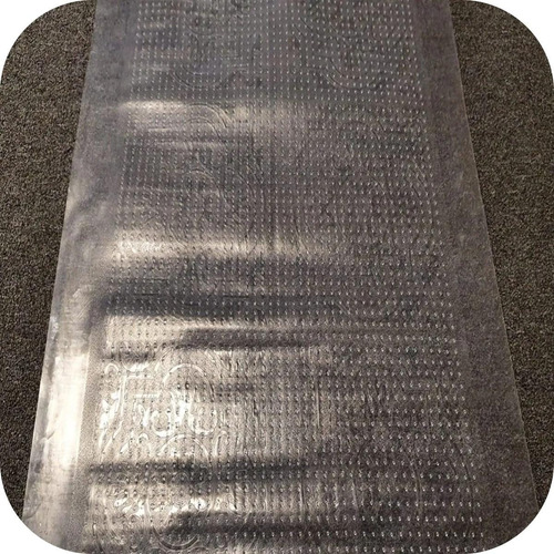 Imagen 1 de 8 de Camino Plastico Protector Para Alfombra Ancho 68 Cm Soul