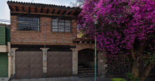Bonita Casa En Águilas De Recuperación Bancaria Cerca De Portal San Ángel. Fm17