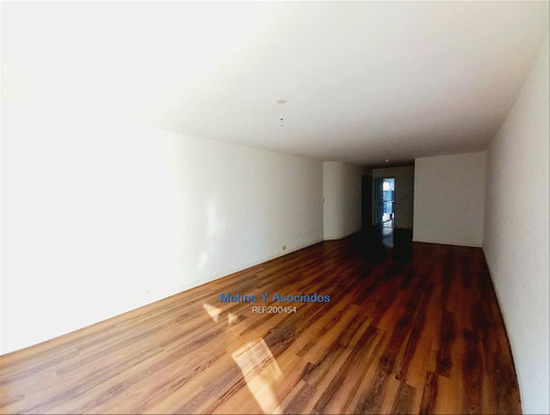 Apartamento De 3 Dormitorios En Haras De Lago