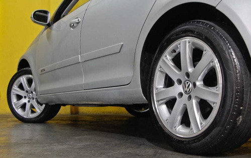 Imagem 6 de 15 de Volkswagen Jetta 2.5 4p 2009