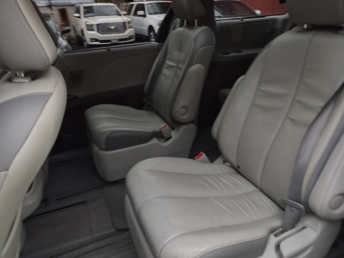 Imagen 9 de 11 de Toyota Sienna 2013 Limited Piel Limited Qc Dvd At