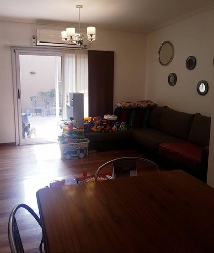 Venta De Duplex 3 Dormitorios Con Cochera En Olivos