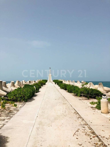Imagen 26 de 28 de Se Vende Lujosa Casa En Puerto Cancún C2023