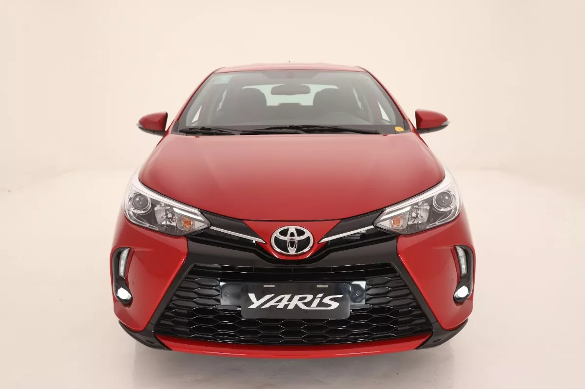 Toyota Yaris 1.5 107cv Xls Sedan