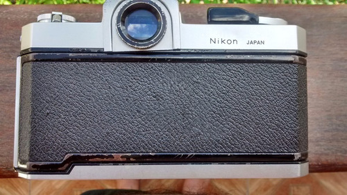 Camera Nikon Nikomat + Lente 50mm 1.4 Ai - Lindo Conjunto!
