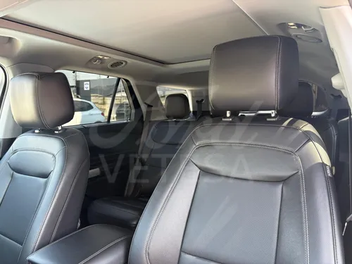 Ford Explorer Limited 2022