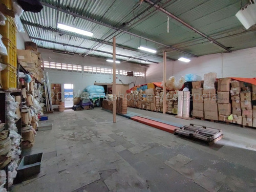 Imagen 12 de 14 de Claudia Lopez Alquila Local Comercial En Sabana Grande Mls #22-23169