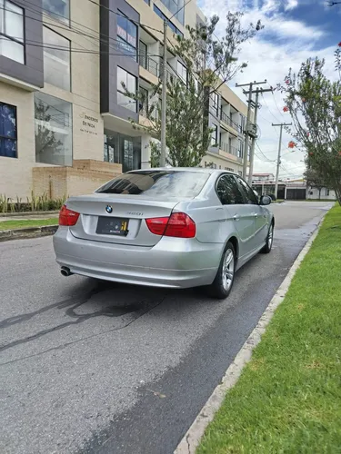 BMW Serie 3 2.0 320i E90 Lci
