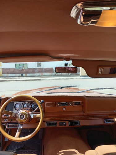 Jeep Wagoneer