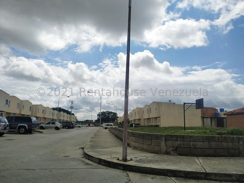Imagen 1 de 13 de Eloisa Mejia Rentahouse Vende Casa En Parque Valencia Carabobo 22-9334 Em