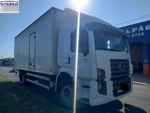 Imagem 3 de 15 de Vw 17.280 Crm (2013) 4x2 Baú Carga Seca