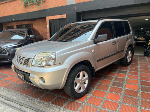 Nissan X-Trail 2.2 S Basica