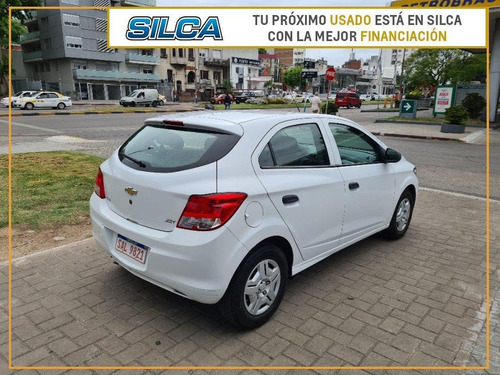 Chevrolet Onix Joy 2017 Blanco 5 Puertas