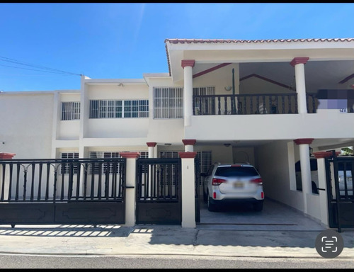 Casa En Los Llanos De Gurabo