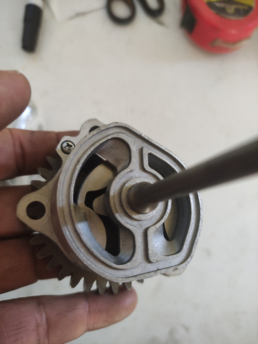 Bomba De Aceite De Suzuki Gsxr 1000 01-02 (Usado)
