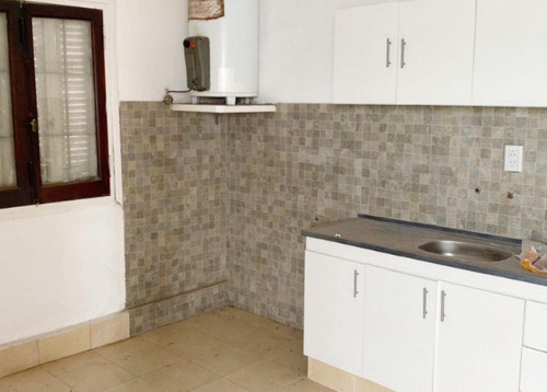 Casa En Venta - 3 Dormitorios 1 Baño - Pergamino