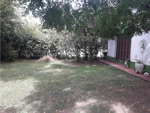 Casa De 4 Ambientes Villa Udaondo - Ituzaingó- Permuta Por Dpto Caba