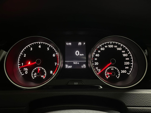 Imagem 9 de 12 de Volkswagen Golf 1.4 250 Tsi Total Flex Variant Highline Tip