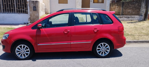 Volkswagen Suran 1.6 Highline 101cv