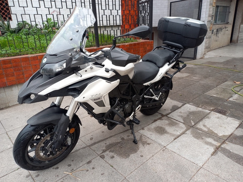Imagen 2 de 5 de Benelli Trk 502
