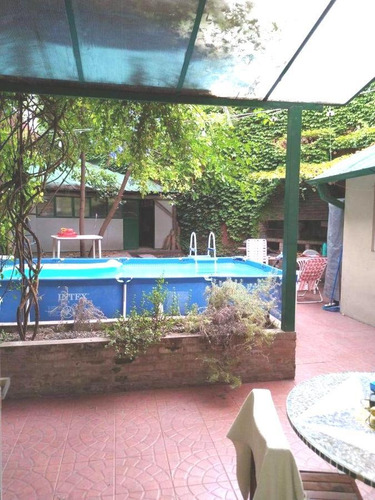 Imagen 2 de 18 de Raulet * 100 . Ph. 5 Ambientes, Con Patio Y Jardin. Espacio Aéreo. Sup. Total.: 310 M2. Precio Por M2. Usd1.242.
