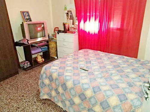 Imagen 4 de 6 de Tipo Casa 2 1/2 Amb En Venta Ideal Inversor - S. Plaul 1300