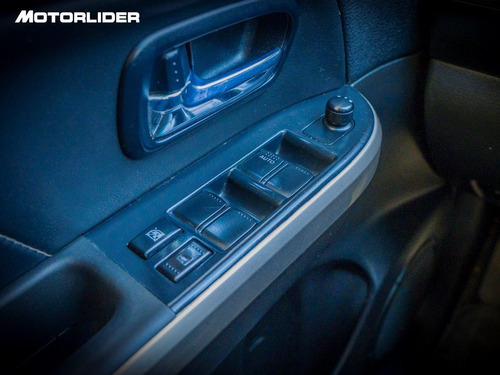 Imagen 21 de 25 de Suzuki Grand Vitara Limited 2.4 4x2 | Permuta / Financia