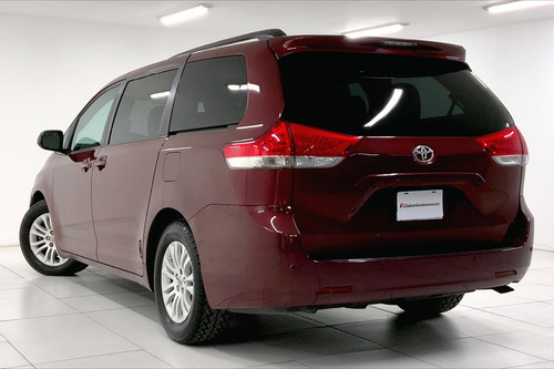 Imagen 11 de 25 de Toyota Sienna 5 Pts Xle, Ta, Ba, Bl, Consola En Toldo, Ra-