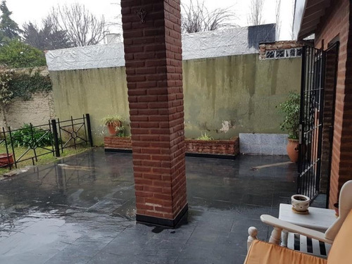 Casa En Venta En Muñiz
