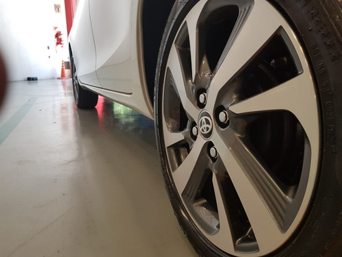 Toyota Yaris 1.5 Xls Pack Cvt Sedán 4p 2021 0km
