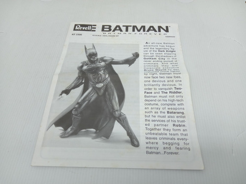 Imagem 7 de 8 de Kit Plastimodelismo Revell Figura Batman Forever Escala 1:4