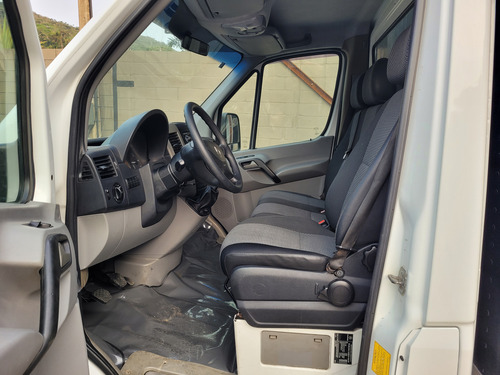 Mercedes-Benz Sprinter Chassi 415 CDI Baú