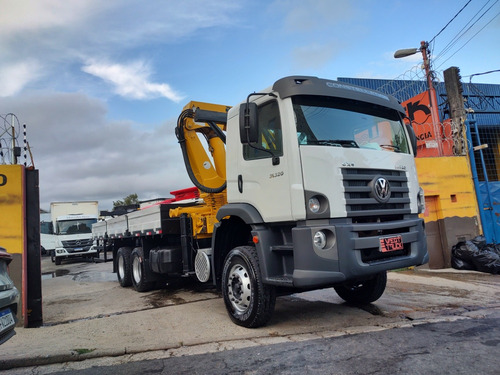 Volkswagen 31-320 Modelo 2011 Com Munck