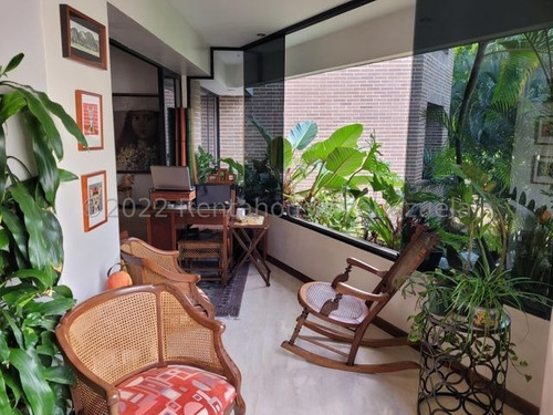 Imagen 18 de 20 de Omar Espinoza Ofrece En Venta Lujoso Y Amplio Apartamento En Campo Alegre Zona Exclusiva De Caracas