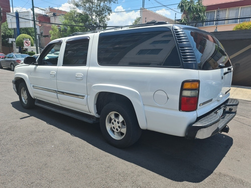Imagen 6 de 15 de Chevrolet Suburban G Piel Aa Qc 2005 $129500 Socio Anca