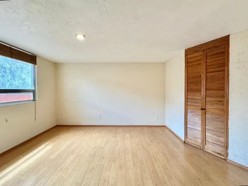 Cuajimalpa, Casa Para Modernizar A 3 Cuadras De Bosques Maranta